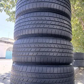 205 55 16 Michelin Teker