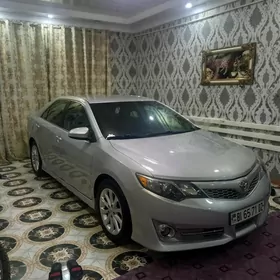 Toyota Camry 2012