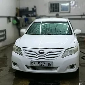 Camry tarpeda çehol