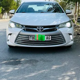Toyota Camry 2016