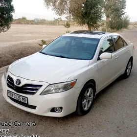 Toyota Camry 2010