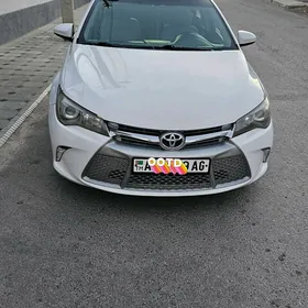 Toyota Camry 2015