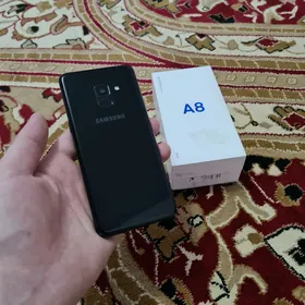 SAMSUNG A8 2018