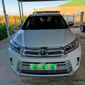 Toyota Highlander 2019