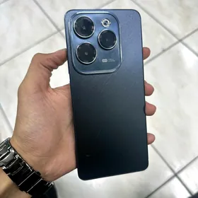 Infinix hot 40 pro