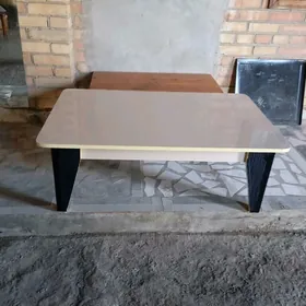 стол