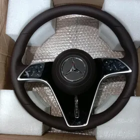 Rol Mercedes-Benz