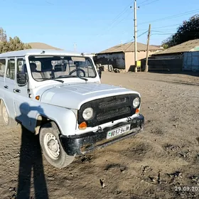 UAZ 469 2000