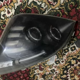 prada fara