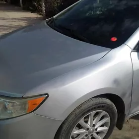 Toyota Camry 2014