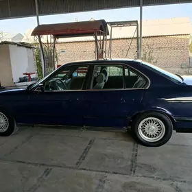 BMW 528 1992