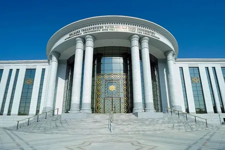 В Туркменистане пройдут международные олимпиады по философии и экономике