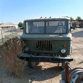 Gaz 66 2000