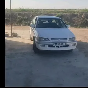 Toyota Corona 1996