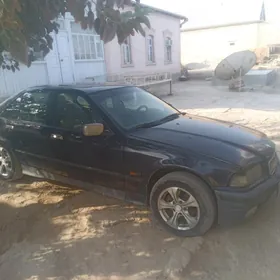 BMW 320 1992
