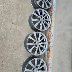Diska R16