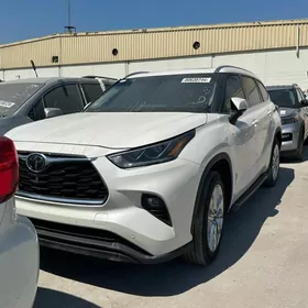 Toyota Highlander 2020