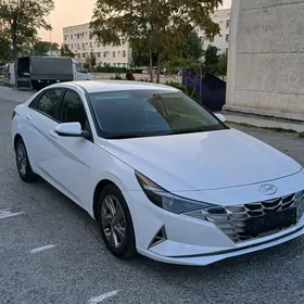 Hyundai Elantra 2020