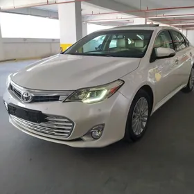 Toyota Avalon 2013