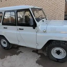 UAZ 469 2000