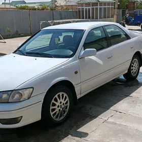 Toyota Camry 2000
