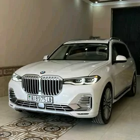 BMW X7 2022