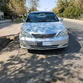 Toyota Camry 2002