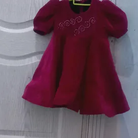 wıcernı koynek