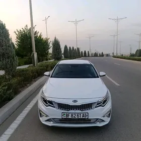 Kia Optima 2020