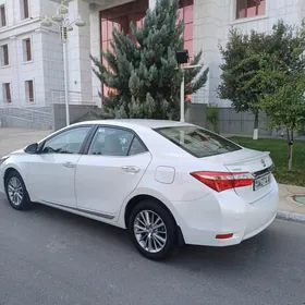 Toyota Corolla 2015