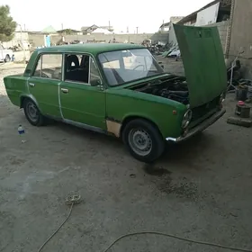 Lada 2104 1980