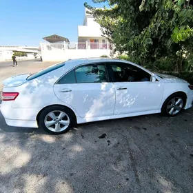 Toyota Camry 2010