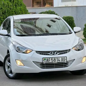 Hyundai Elantra 2013