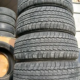 285 60 18  Dunlop 4 sany