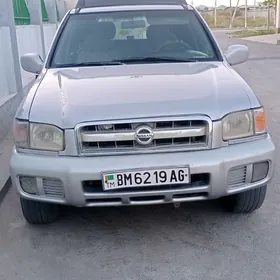 Nissan Pathfinder 2003