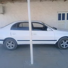 Toyota Corona 1992