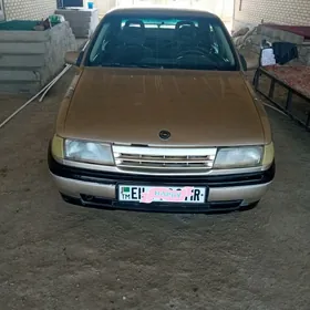 Opel Vectra 1989