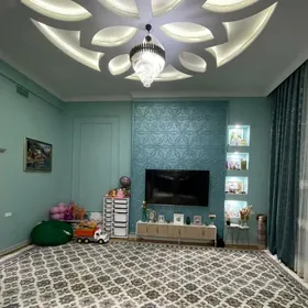 СОВЕТСКАЯ 12/5этаж 2ком 100м