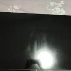 телевизор фирмы UD