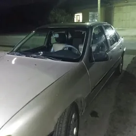 Opel Vectra 1992