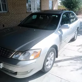 Toyota Avalon 2001