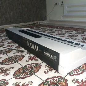 Elektro pianino Kawai