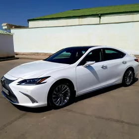 Lexus ES 350 2020