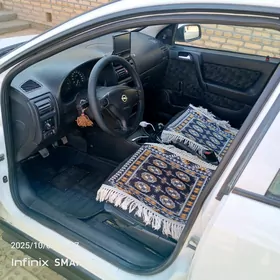 Opel Astra 2001