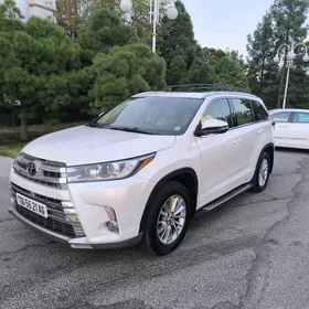Toyota Highlander 2018