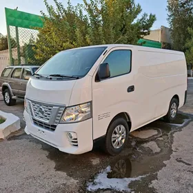 Nissan Urvan 2023