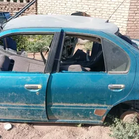 Nissan primera