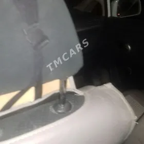 Nissan Versa 2010