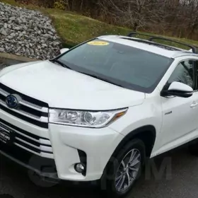 Toyota Highlander 2018