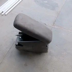 96 99 avalon bar